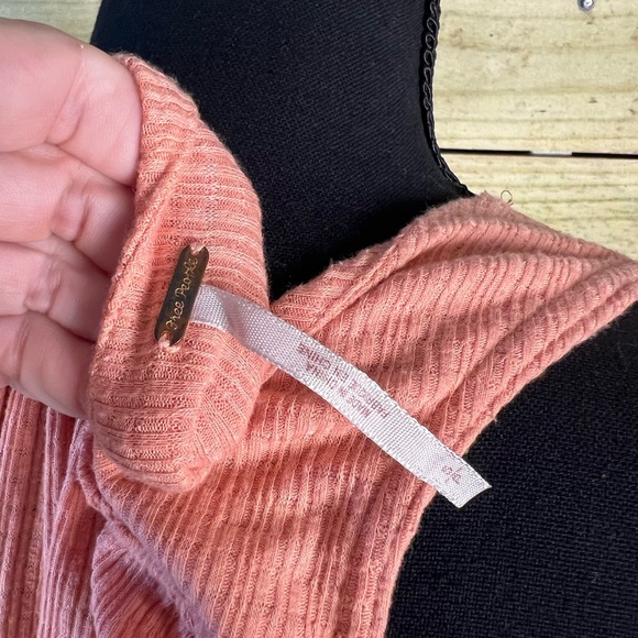 Free people beach bound tank top small - Picture 6 of 10